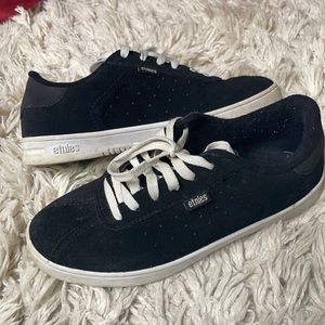 Etnies Skate Shoes